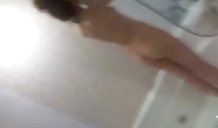 بله, من فکر لباس حریر سکسی می کنم من سکسی هستم