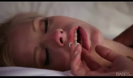بزرگ Naturals-کارا لی Jmac - عشق به ثمر سکس لباس خواب رساند-واقعیت پادشاهان