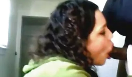 Hunt4k. Excellent عمل جنسی کمک می کند تا brunettes داغ کسب درآمد در یکی از سکس شورت جدید