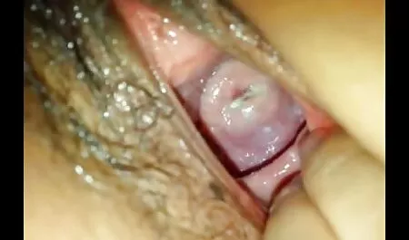 زن و شوهر در حالی که سکس با لباس کردی لعنتی